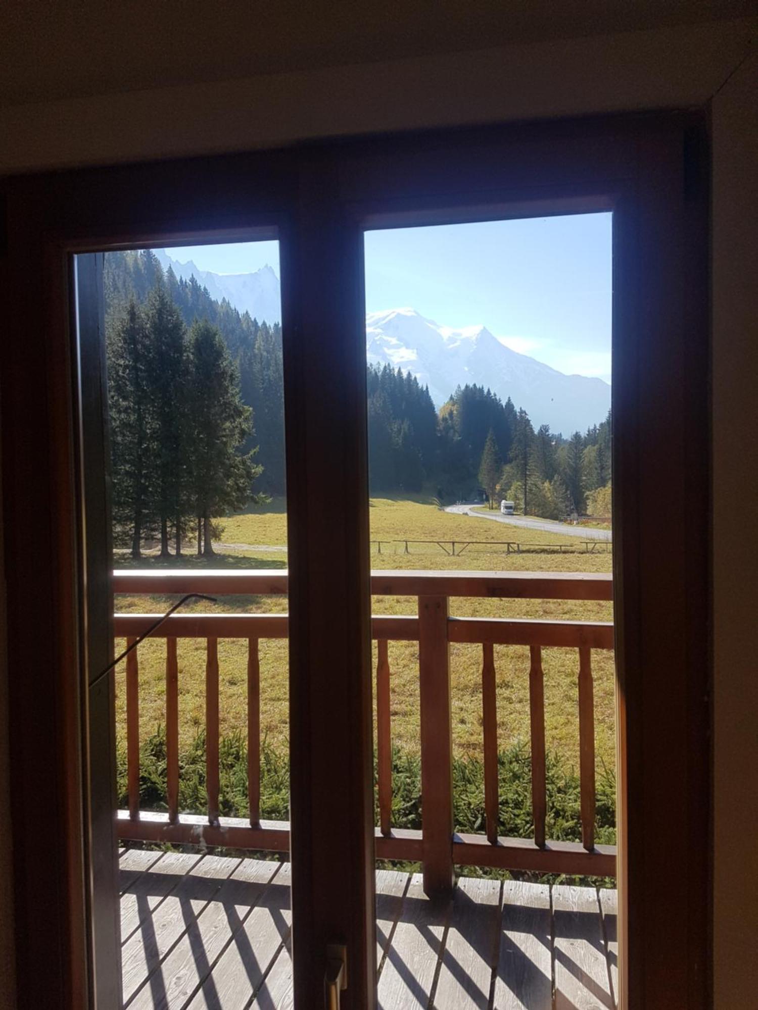 Chalet L'Ilet Ensoleille /Sunny Island Chalet Шамони Экстерьер фото